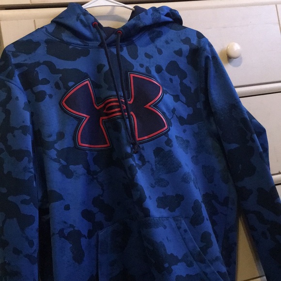 Under Armour Other - Under Armour hoodie